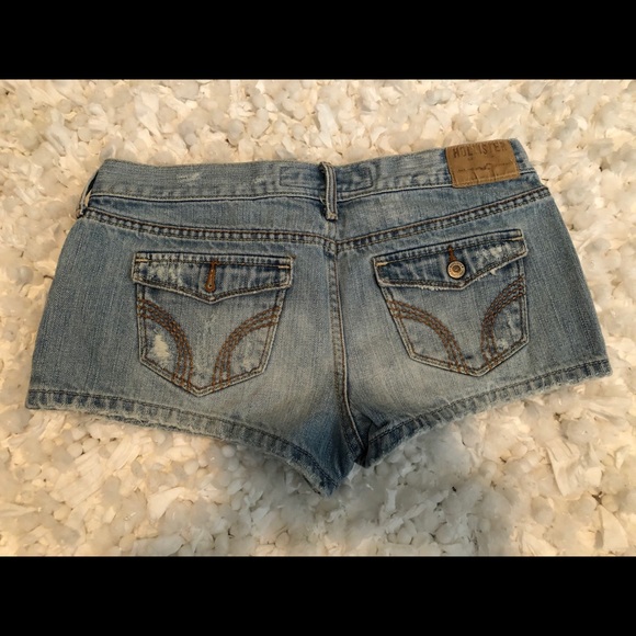 Hollister shorts - Picture 2 of 3